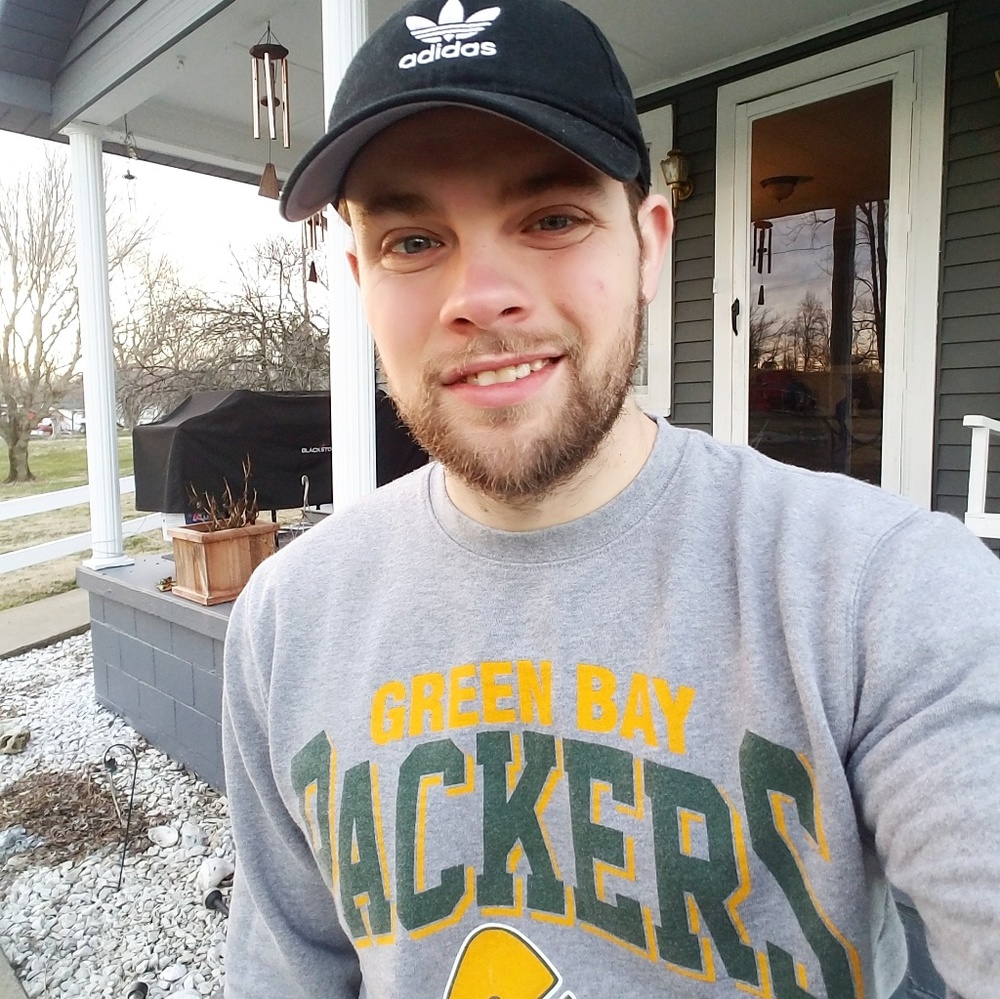 Meet your Posher, Cole